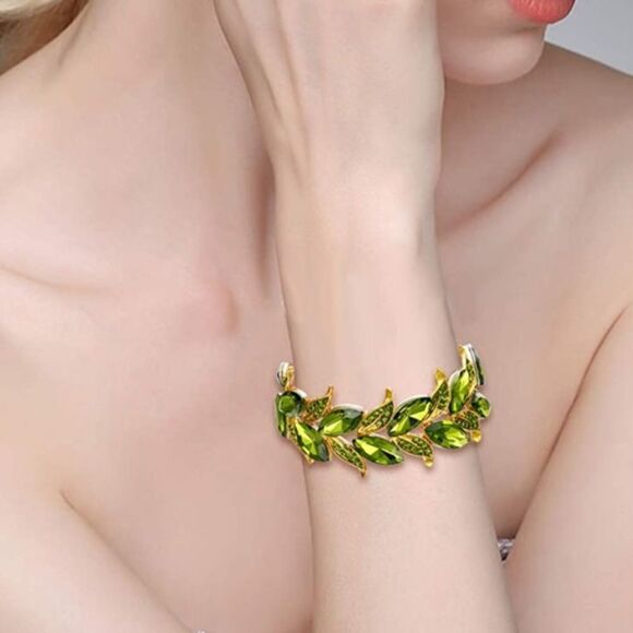 Yellow Gold and Green Peridot Austrian Crystal Leaf Stetchable Bracelet Bangle - Picture 4 of 5